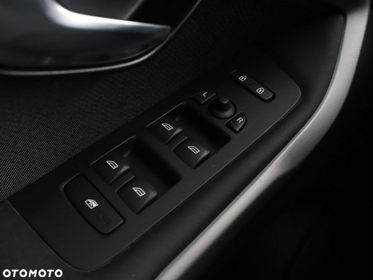 Volvo V40 Cross Country D2 - 31