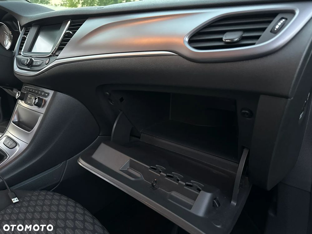 Opel Astra 1.4 T Elite - 32