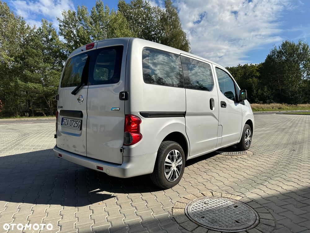 Nissan Nv200 2011 photo 2