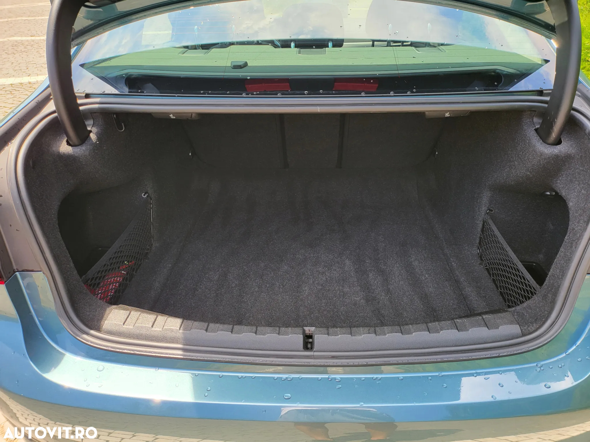 BMW Seria 3 316d AT MHEV - 30
