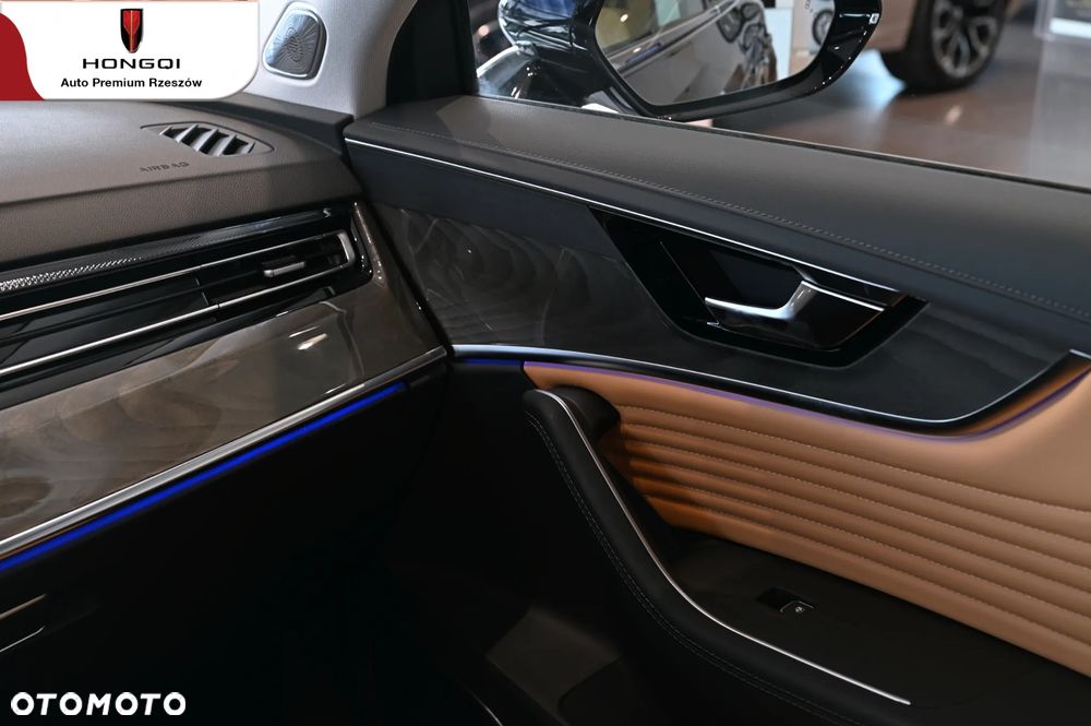 Hongqi HS5 2.0T AWD - 16