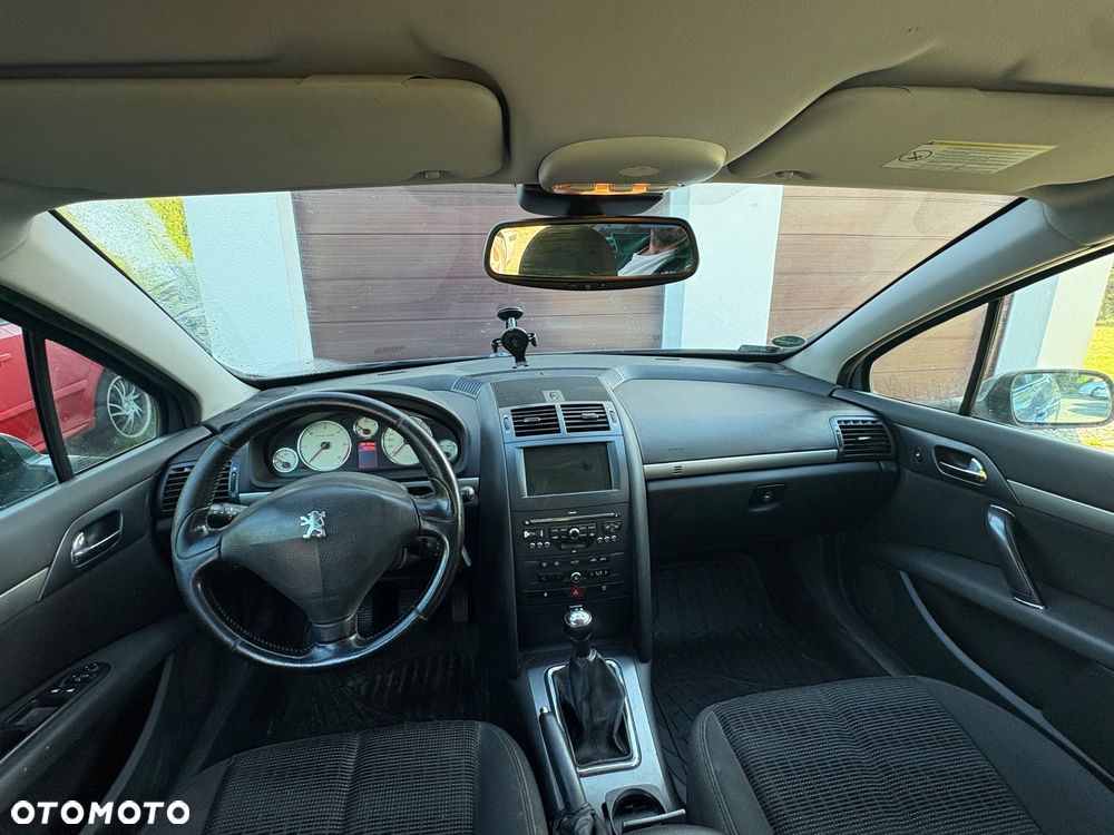 Peugeot 407 - 15
