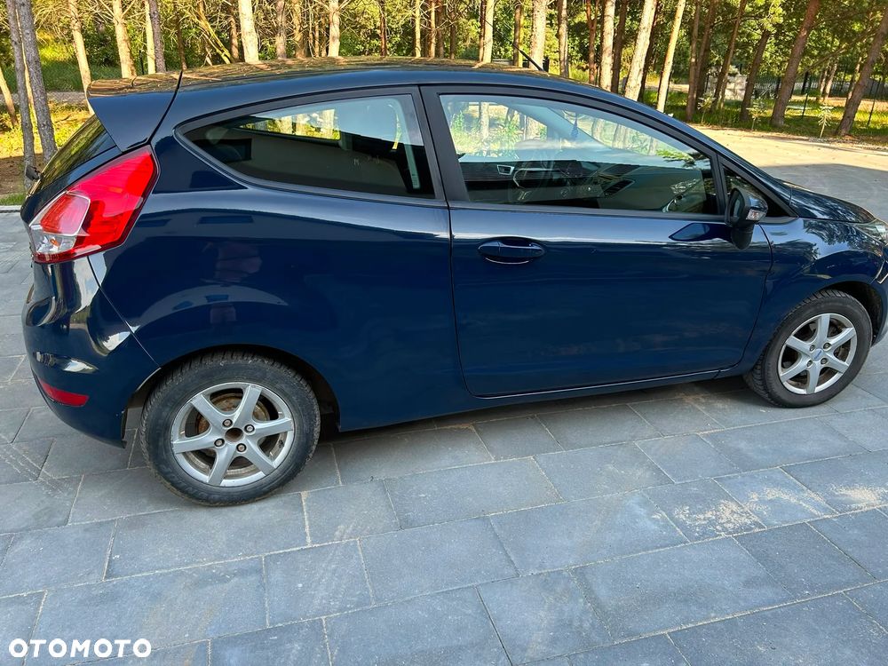 Ford Fiesta - 2