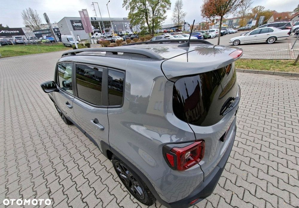 Jeep Renegade - 15