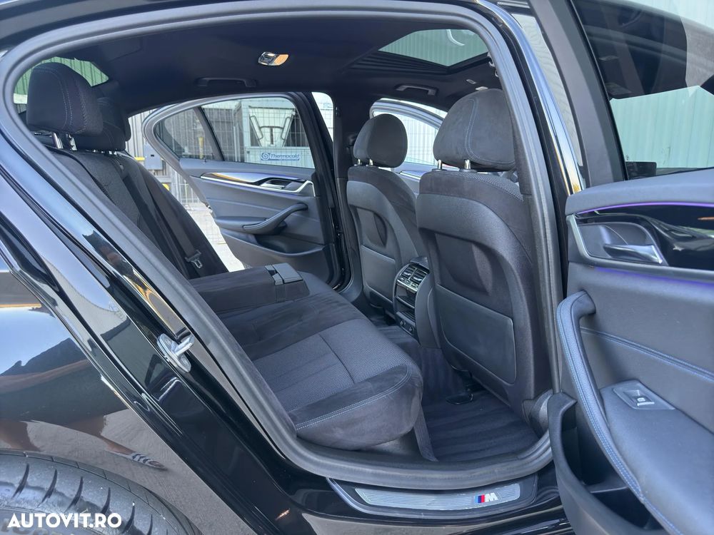 BMW Seria 5 520d AT - 9