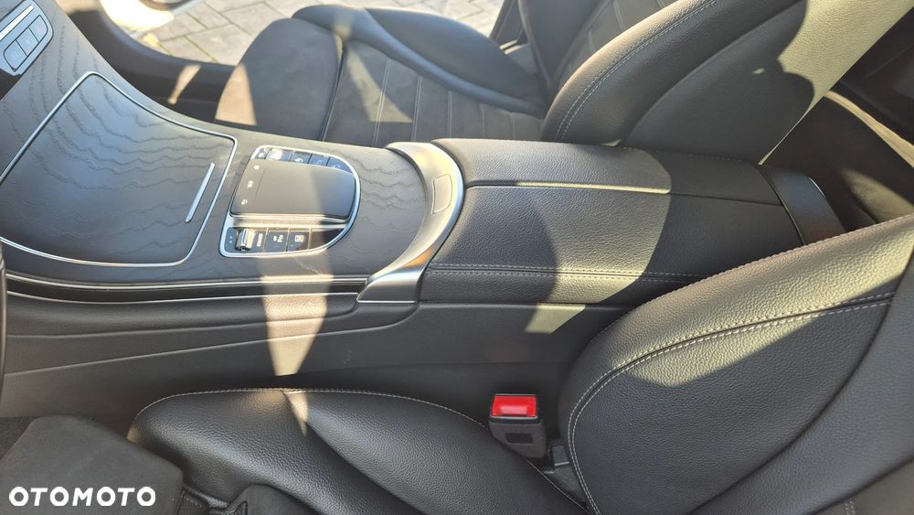 Mercedes-Benz GLC 300 e 4-Matic Business Edition - 7