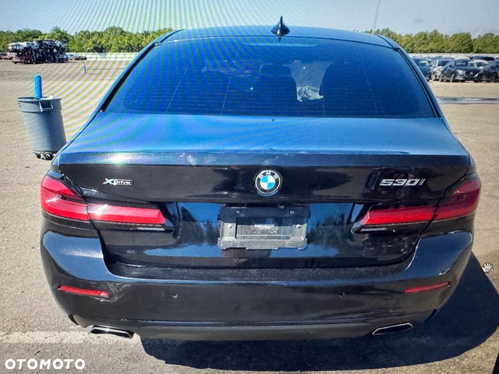 BMW Seria 5 530i xDrive Sport Line - 6