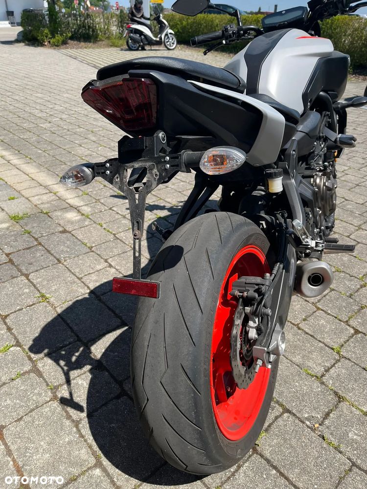 Yamaha MT - 15