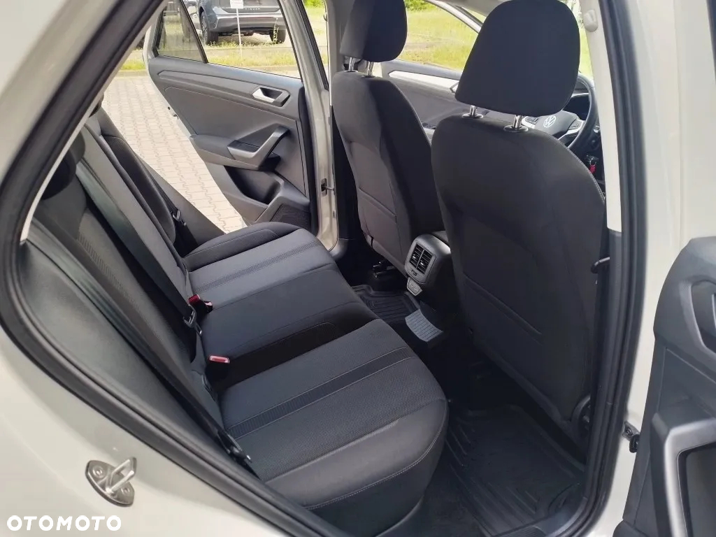 Volkswagen T-Roc 1.5 TSI Life DSG - 33