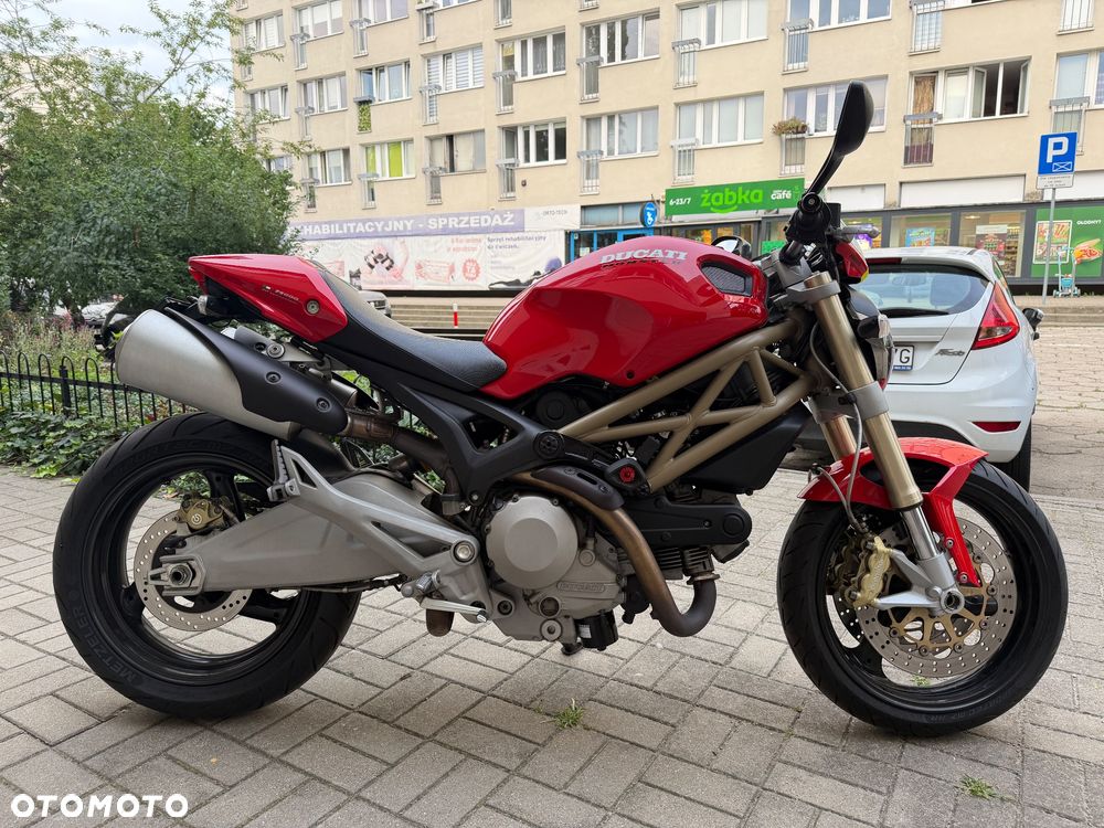 Ducati Monster - 3