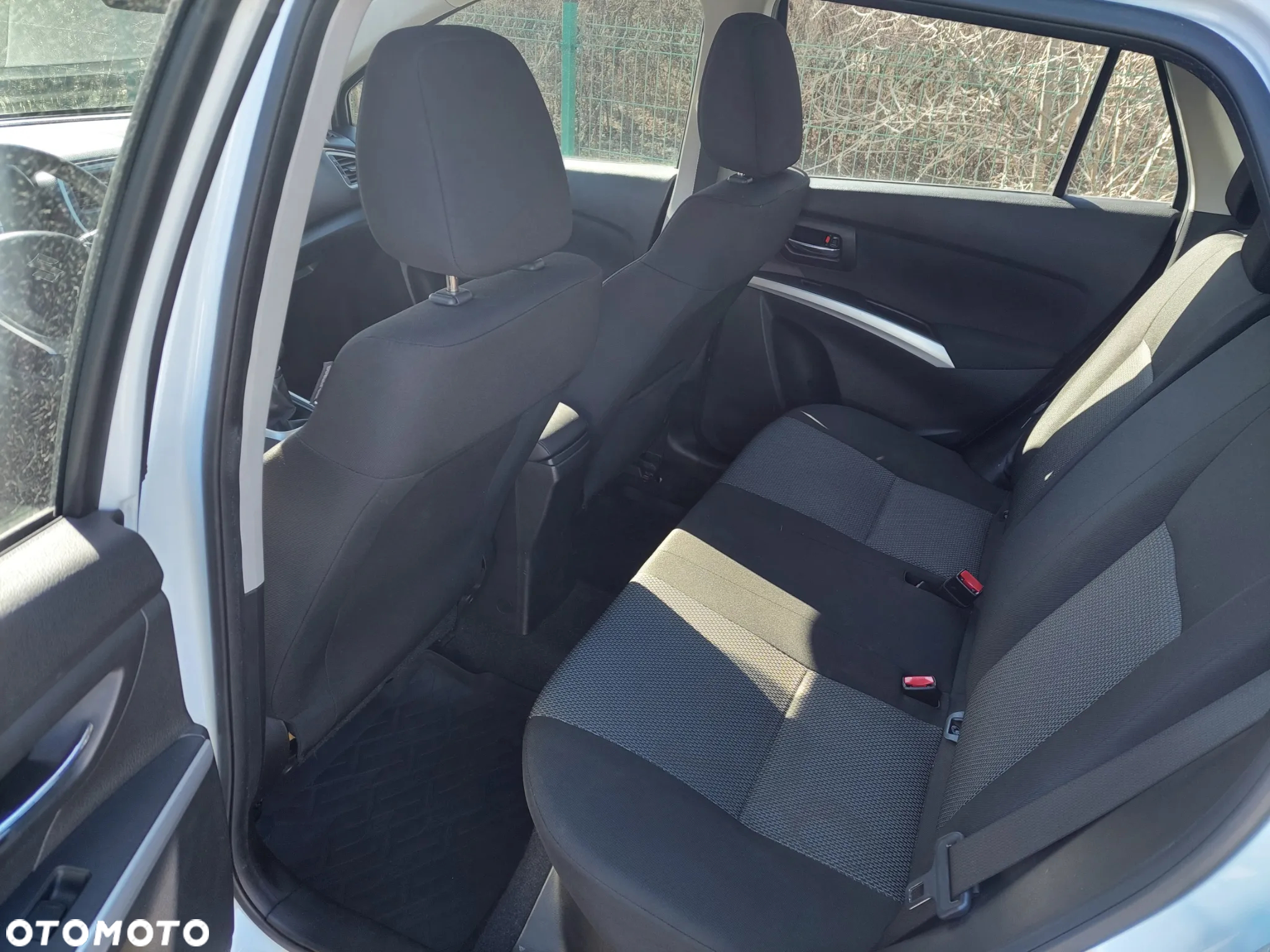 Suzuki SX4 1.6 Comfort - 8