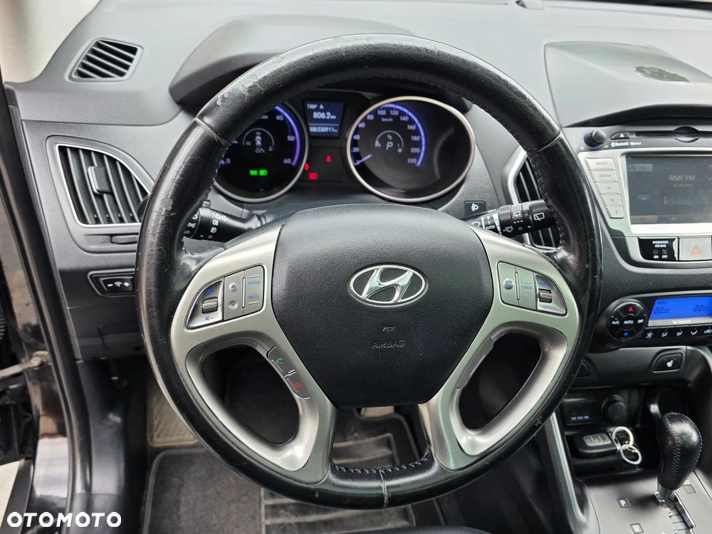 Hyundai ix35 2.0 CRDi 4WD Automatik Premium - 14