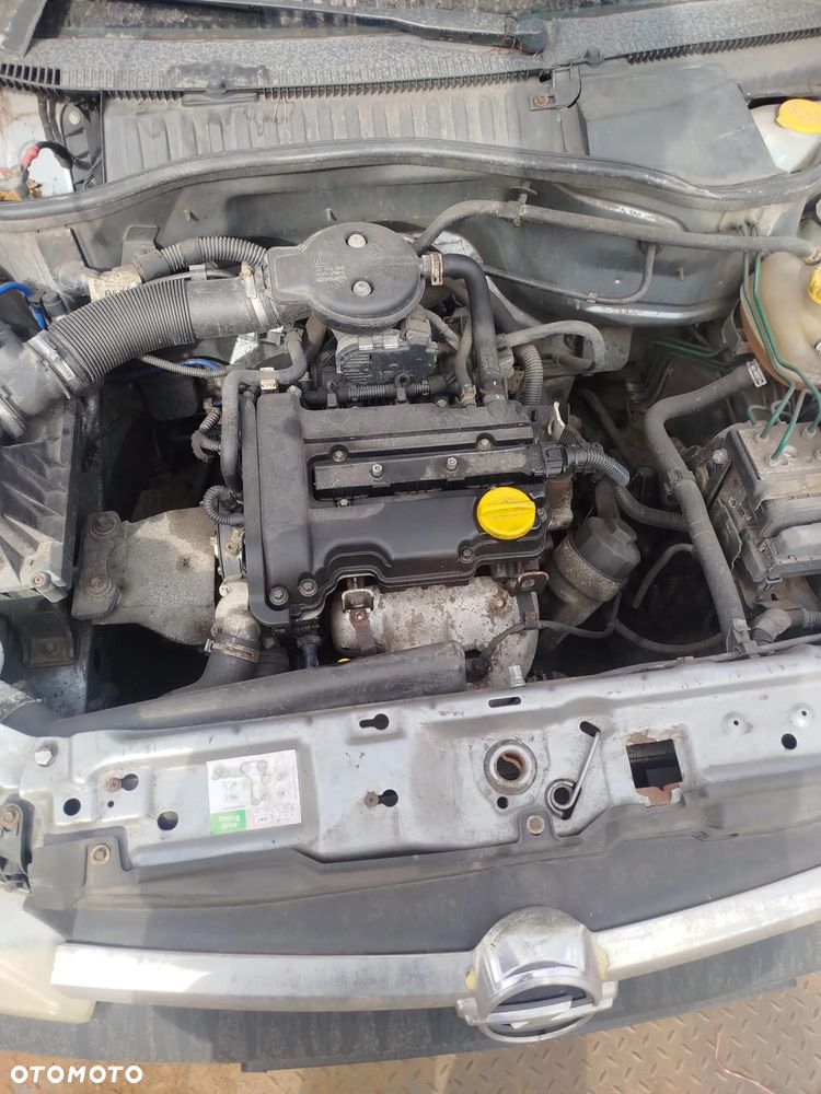 Opel Corsa C na części - 6