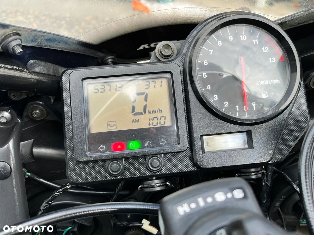 Honda CBR - 3