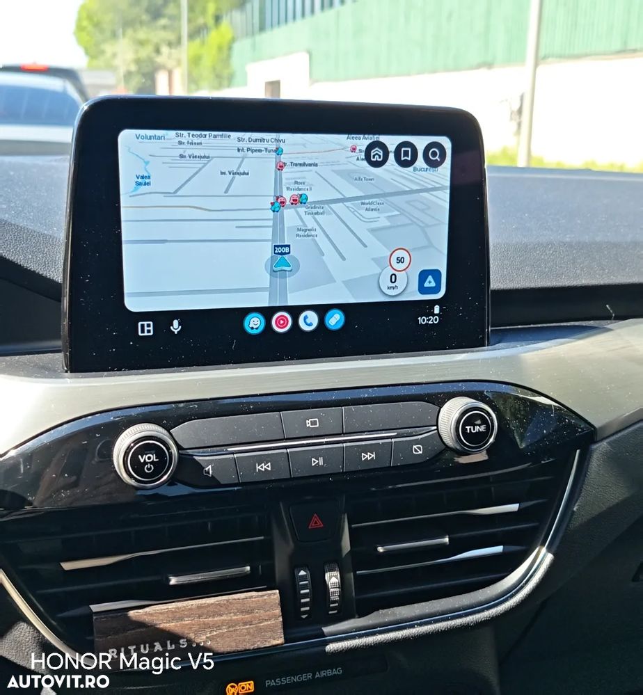 Ford Kuga - 6