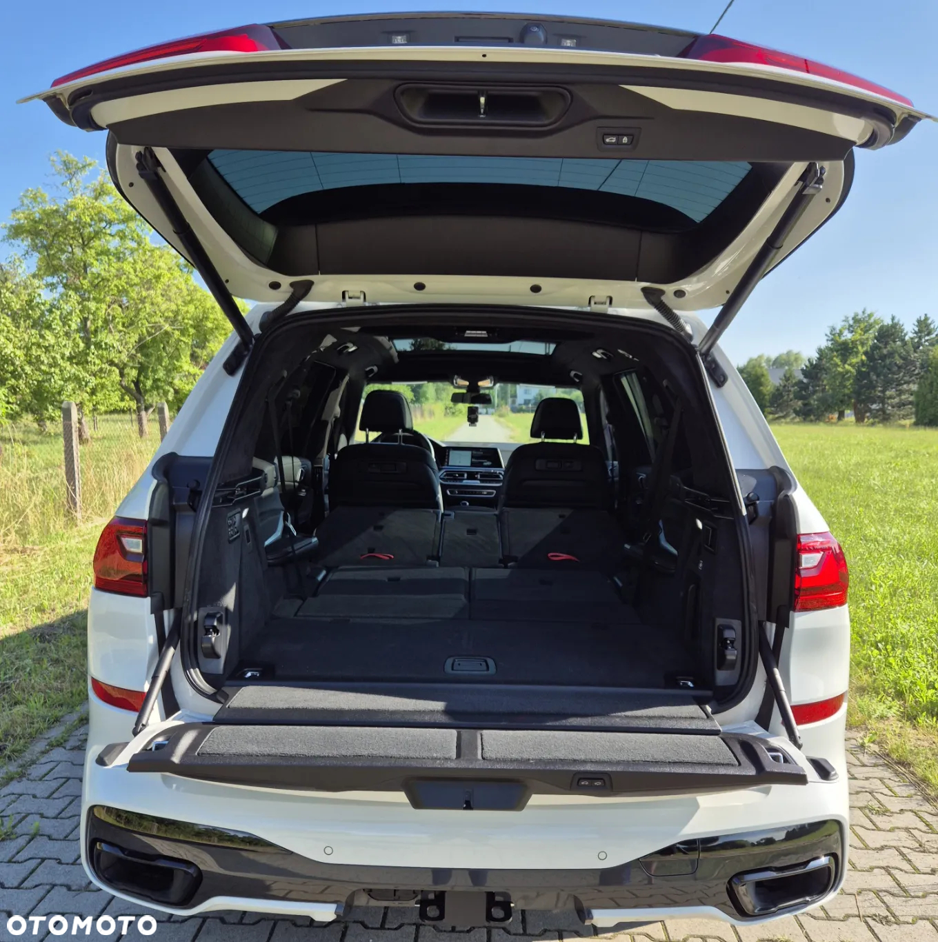 BMW X7 xDrive40i - 13