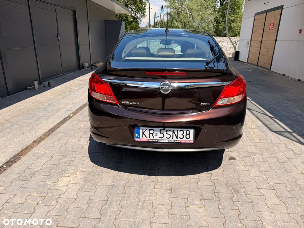 Opel Insignia 2.0 CDTI Cosmo - 11