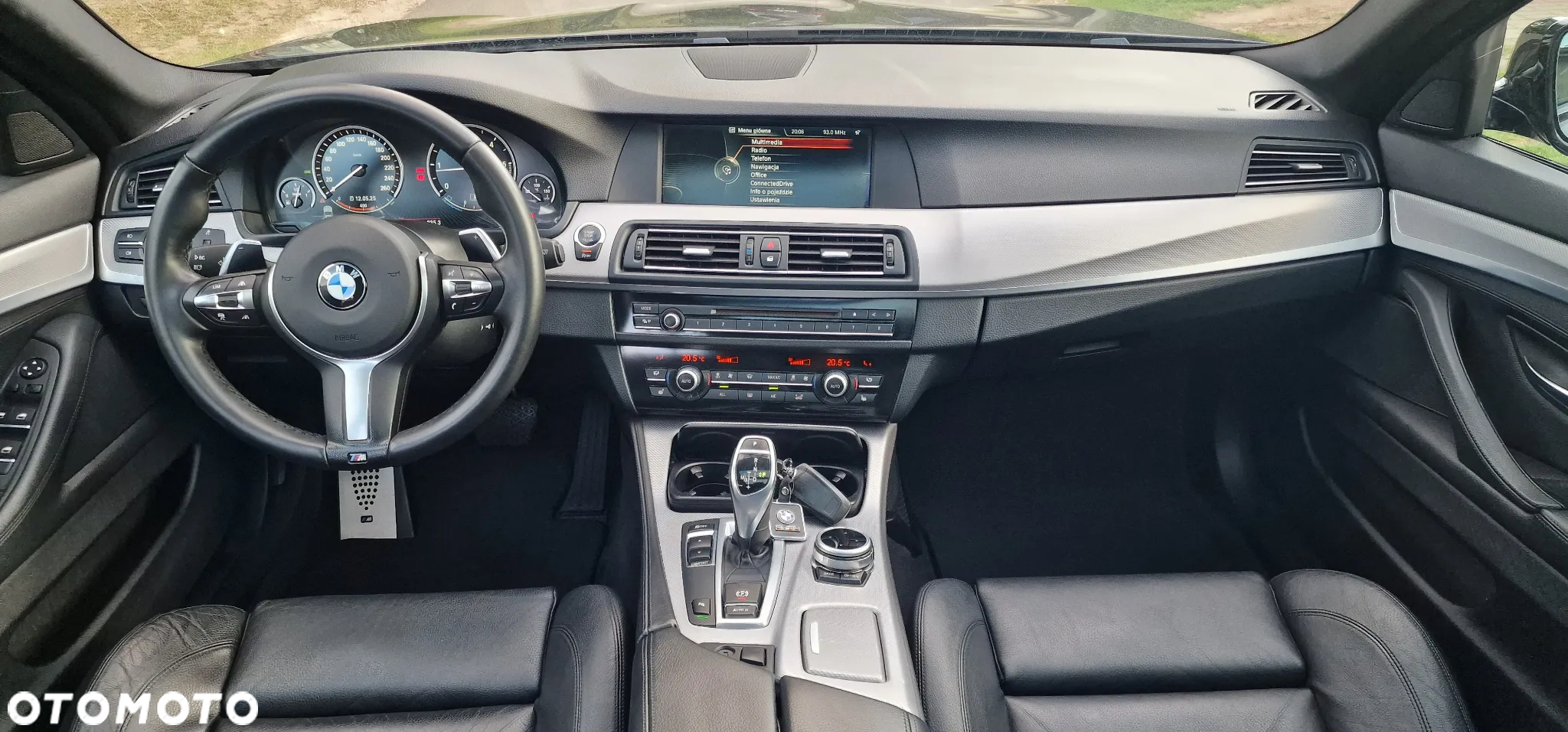 BMW Seria 5 520d Touring - 9