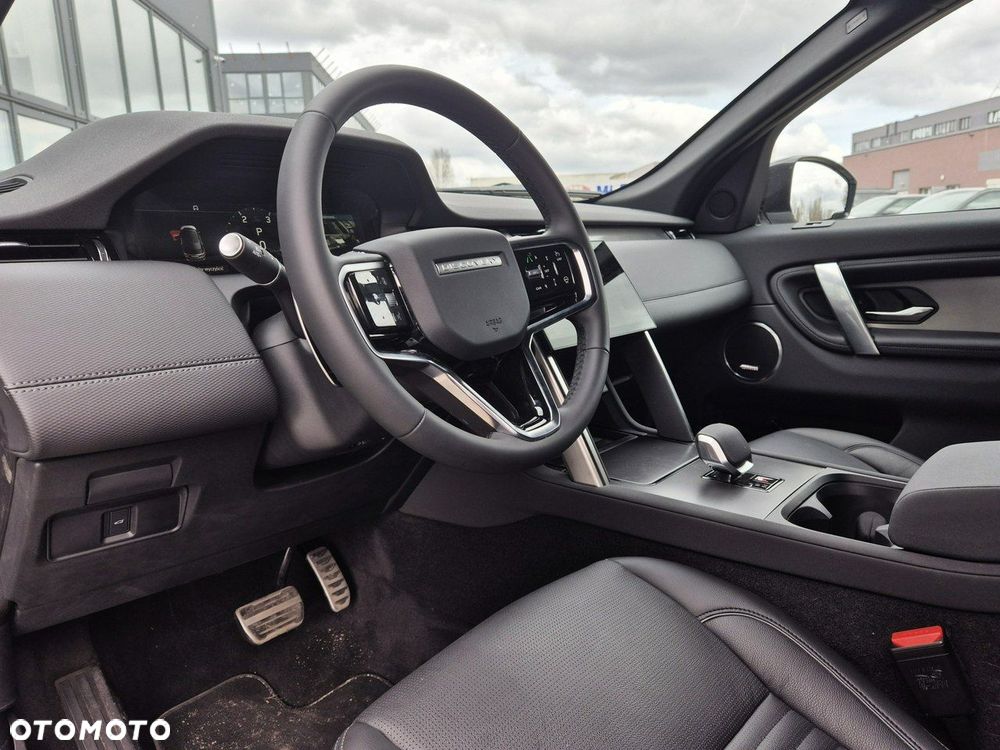 Land Rover Discovery Sport - 22