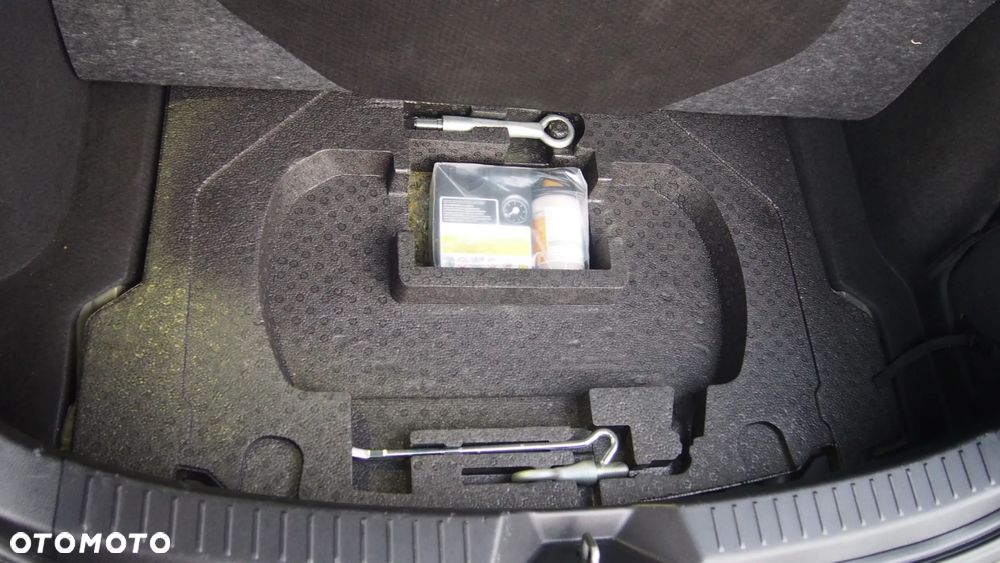 Mazda 3 SKYACTIV-G 120 Sports-Line - 19