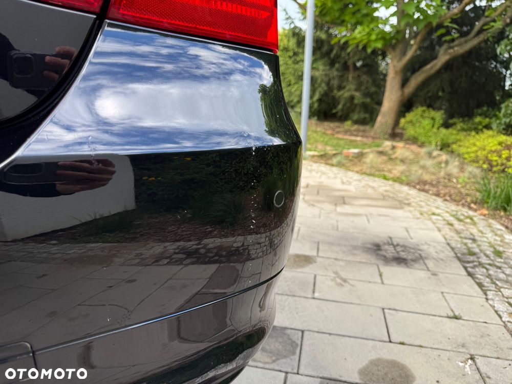 BMW Seria 3 325d DPF Edition Sport - 26