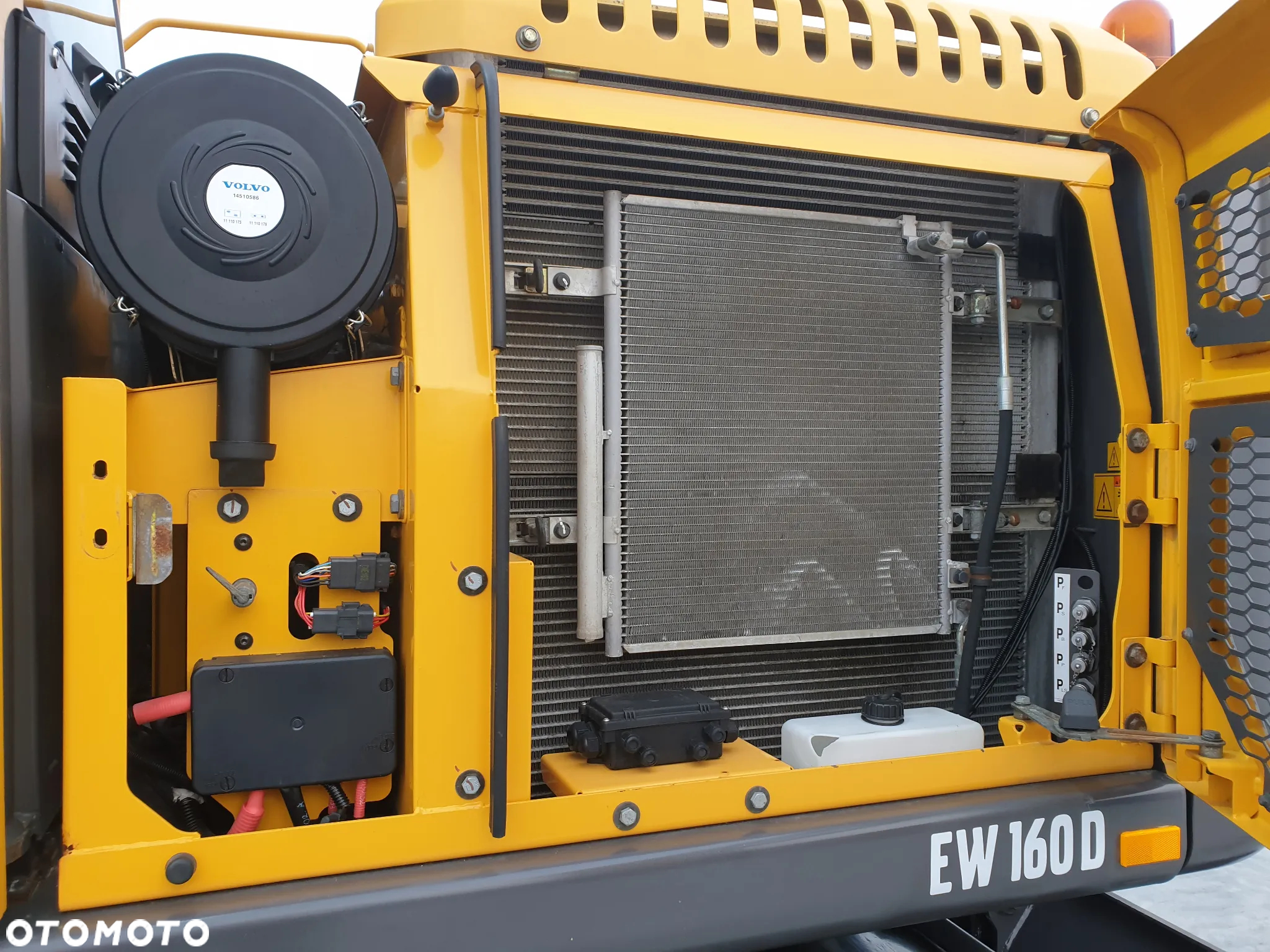 Volvo EW 160D ROTOTILT ZE SZCZYPCAMI SPROWADZONA PIĘKNY STAN - 32