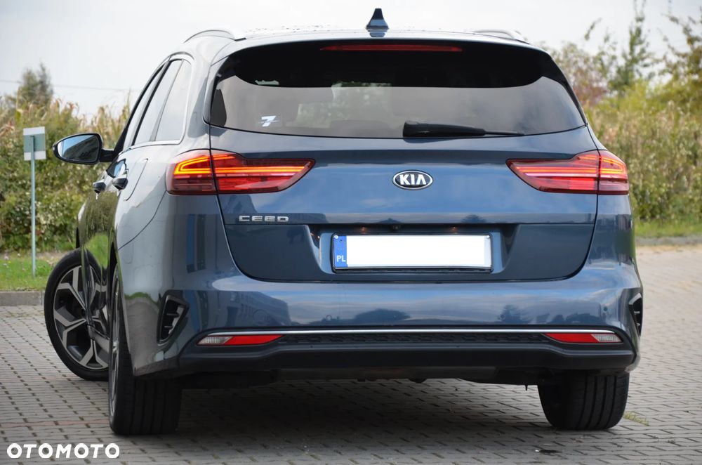Kia Ceed 1.4 L Business Line Plus - 6