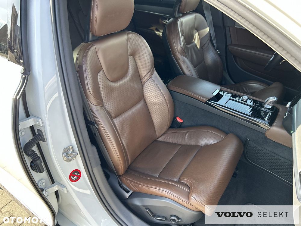 Volvo S90 - 30