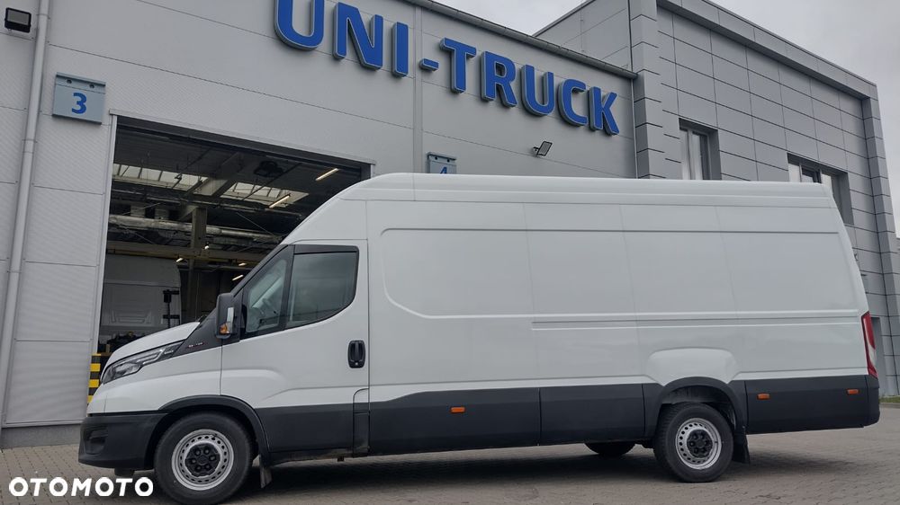 Iveco DAILY furgon 18m3 35S18 manual ASO serwisowany - 3
