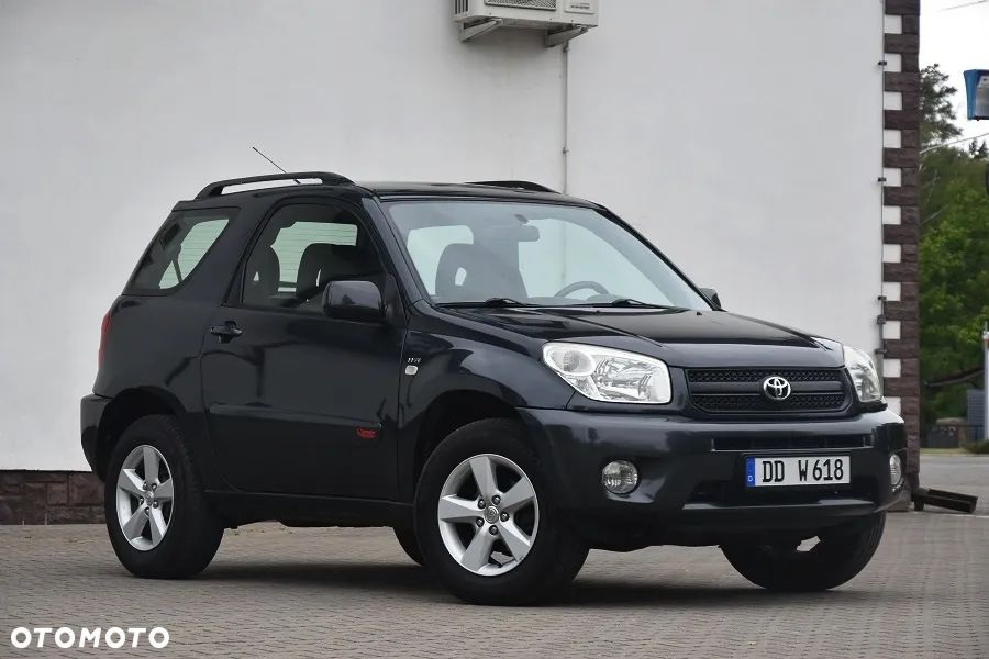 Toyota RAV4 1.8 VVT-i 4x2 - 7