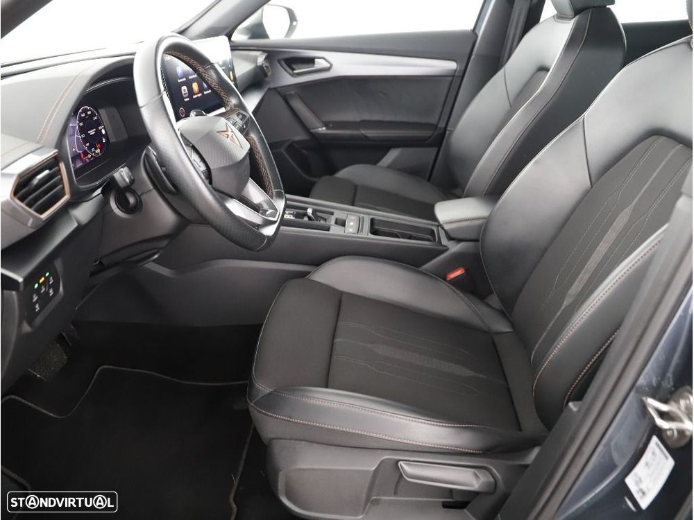 Cupra Formentor 1.4 e-Hybrid DSG - 24