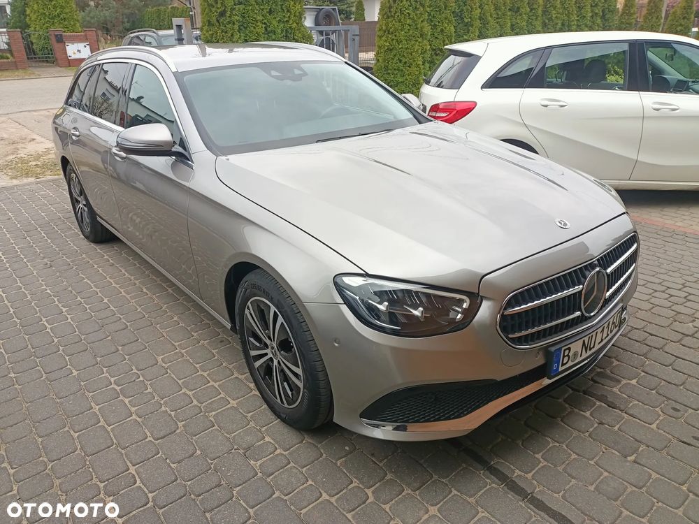 Mercedes-Benz Klasa E - 2