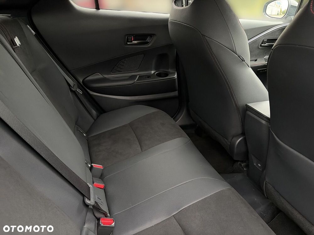 Toyota C-HR 2.0 PHEV Dynamic Force GR Sport - 16