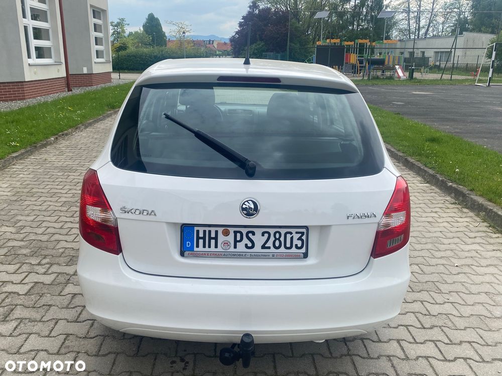 Skoda Fabia 1.2 TSI FAMILY Green tec - 32