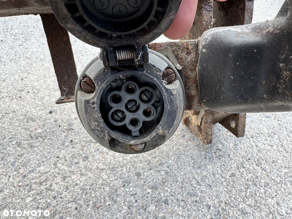 AUDI A3 8L SEAT SKODA VW HAK HOLOWNICZY KULA GNIAZDO KOMPLET - 2