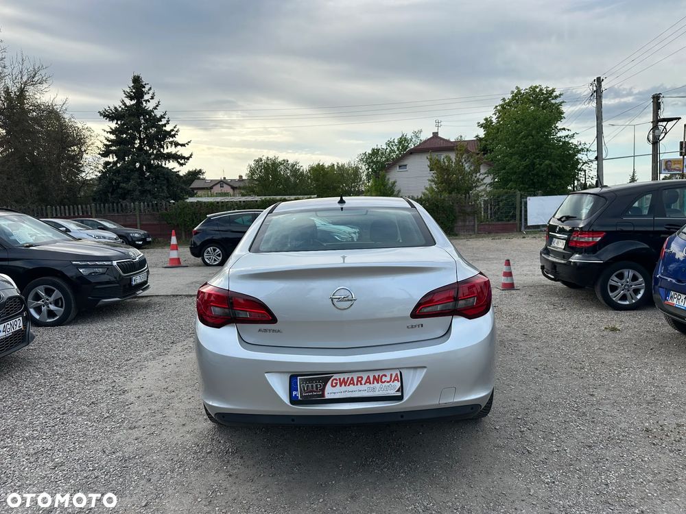Opel Astra - 9