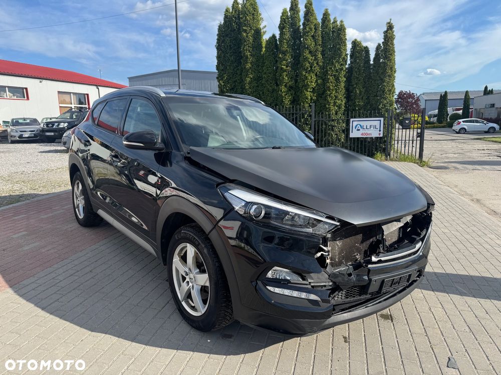 Hyundai Tucson 2.0 CRDI 4WD Automatik Premium - 2