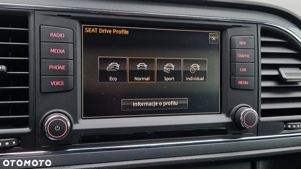 Seat Leon 2.0 TDI DPF Ecomotive FR - 29