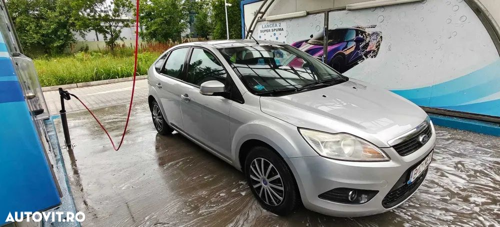 Ford Focus - 1
