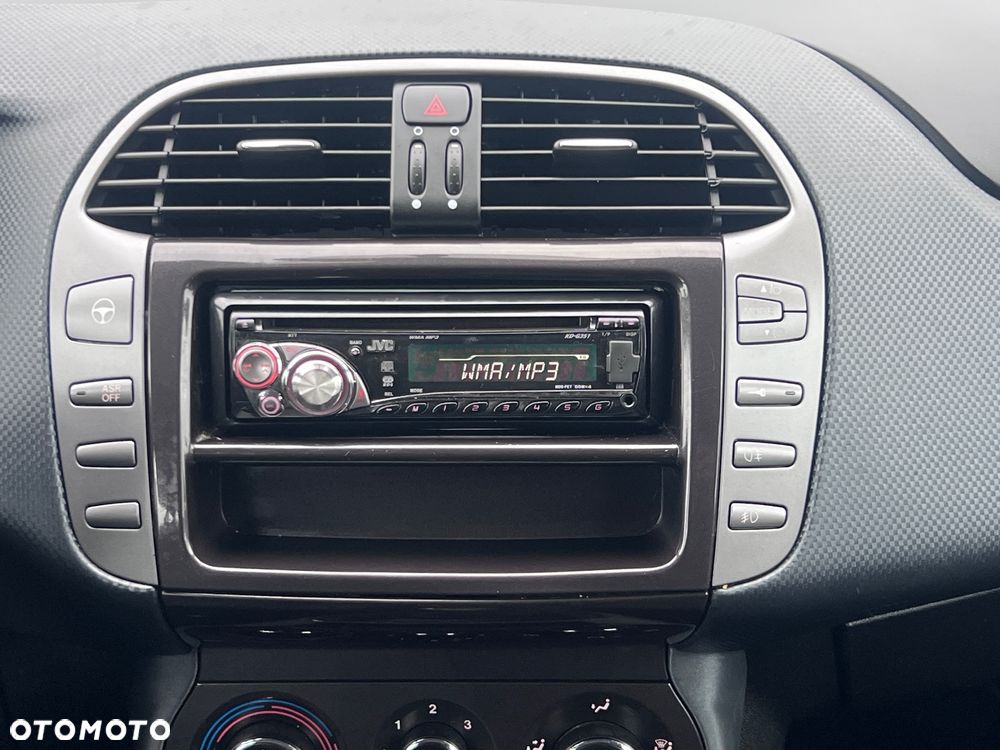 Fiat Bravo 1.4 16V Dynamic - 27