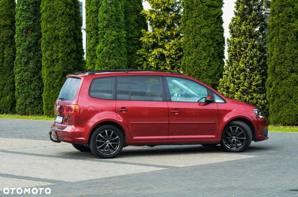 Volkswagen Touran 1.6 TDI DPF BlueMotion Technology DSG Comfortline - 22