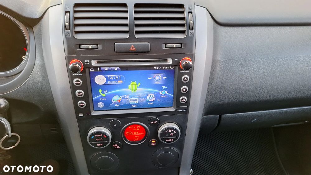 Suzuki Grand Vitara 1.6 Comfort - 23