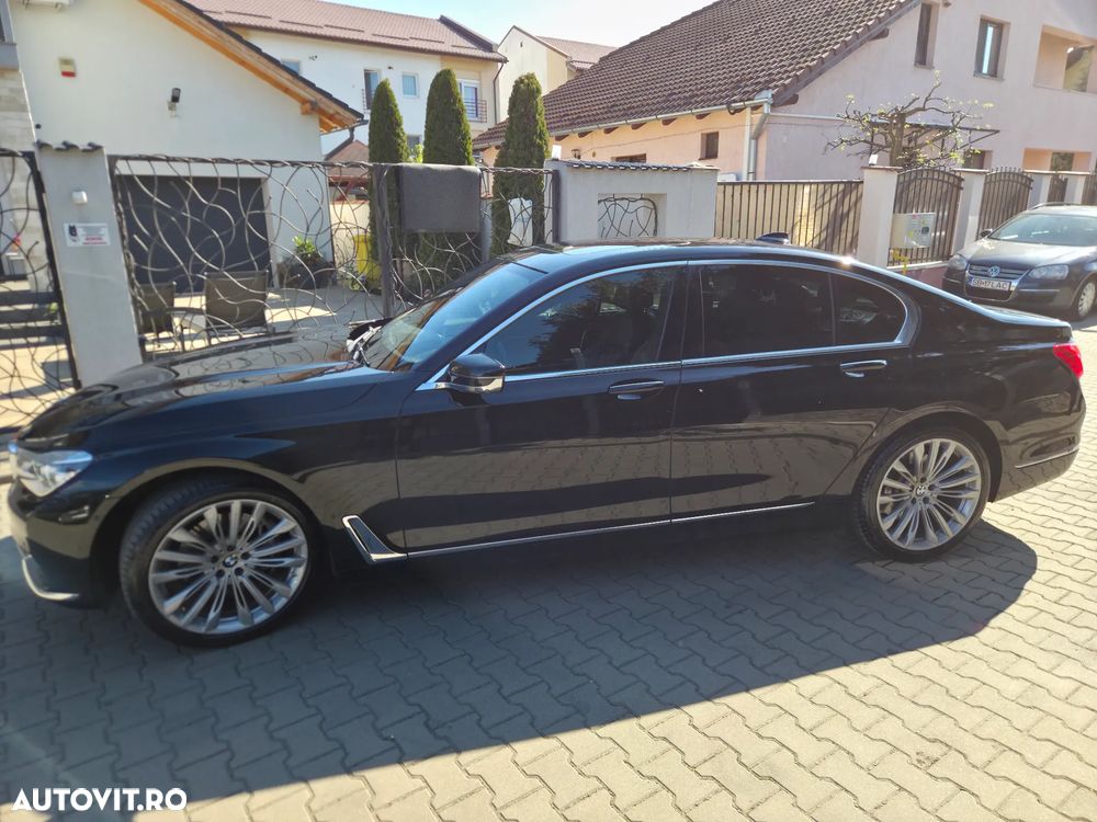 BMW Seria 7 730d xDrive - 14