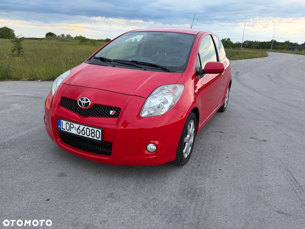 Toyota Yaris 1.8 VVT-i TS - 1
