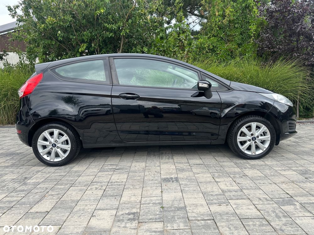 Ford Fiesta 1.25 Titanium X - 14