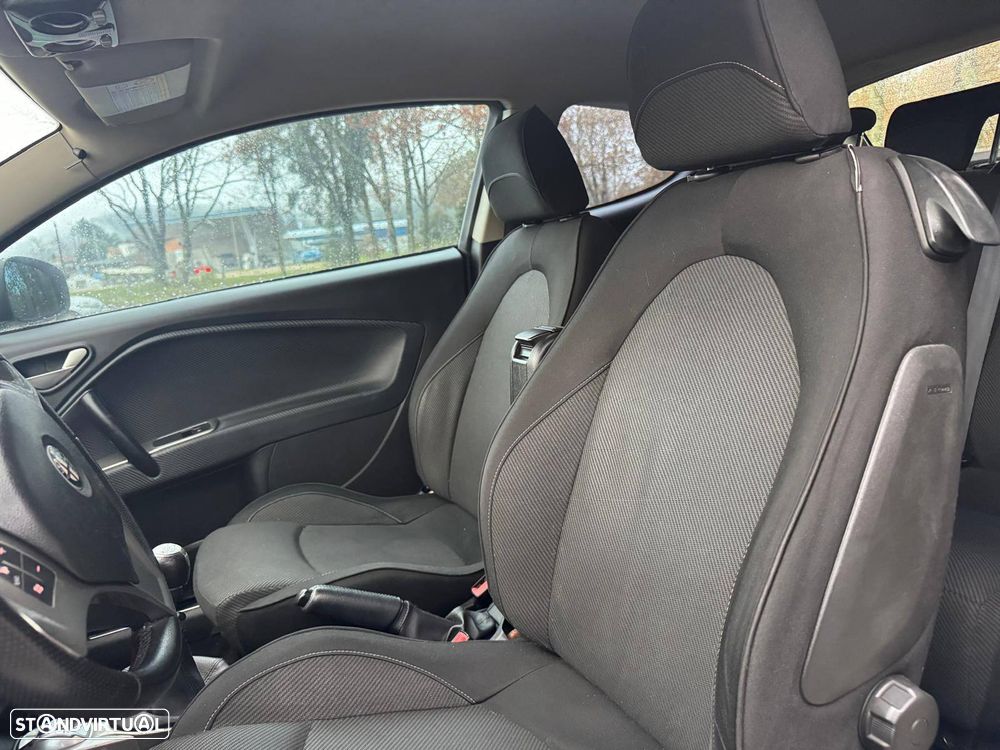 Alfa Romeo MiTo 1.6 JTD Distinctive - 6