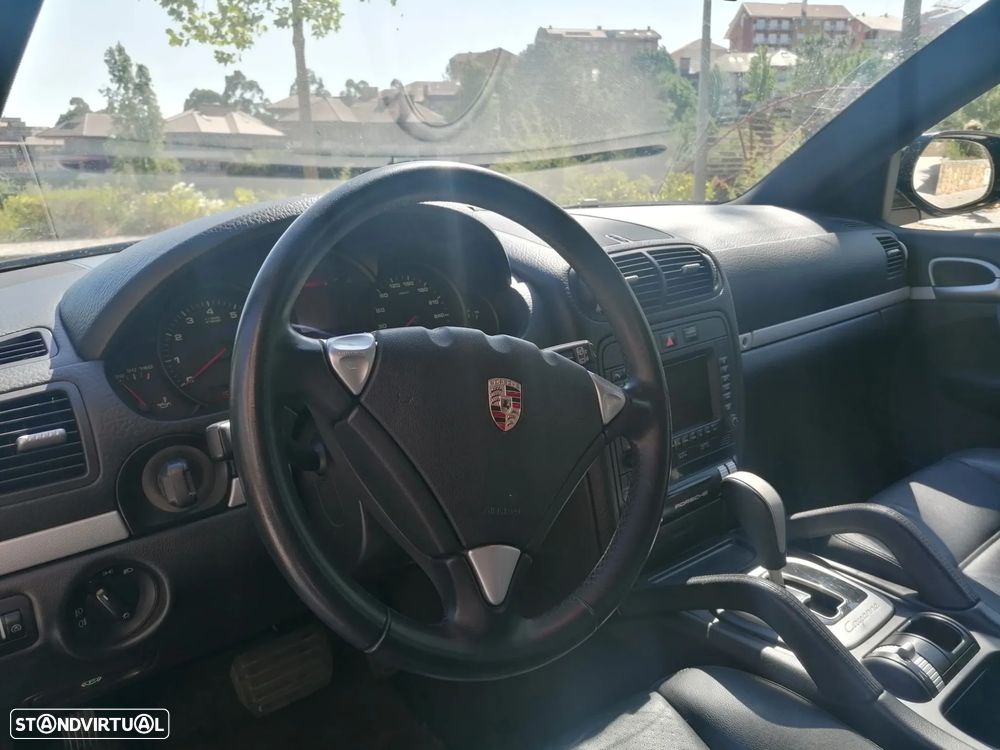 Porsche Cayenne Tiptronic - 8