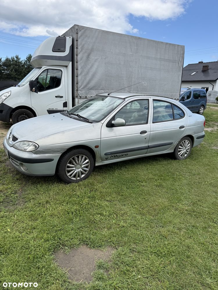 Renault Megane - 1