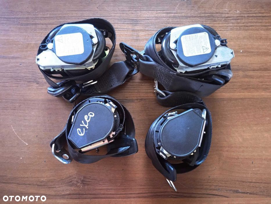 Pas bezpieczeństwa przód lewy prawy tył Seat Exeo 3r1857706, 3r1857705, 3r0857805, - 1