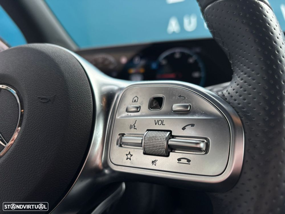 Mercedes-Benz EQA 250+ - 11